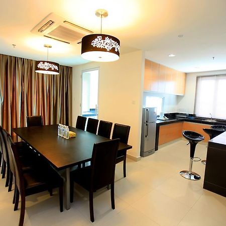 Merdeka Suites Hotel Miri Exterior photo